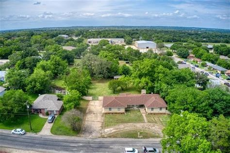 Keene, TX Real Estate - Keene Homes for Sale | realtor.com®