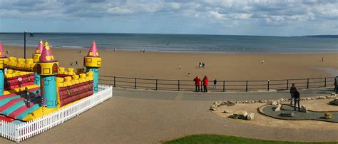 Things to do in Filey | Filey Beach, Filey Brigg, Seafront