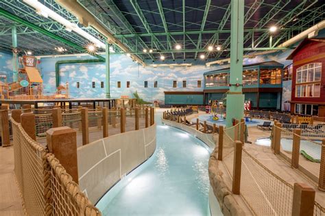 Great Wolf Lodge Illinois, Chicago: $170 Room Prices & Reviews ...