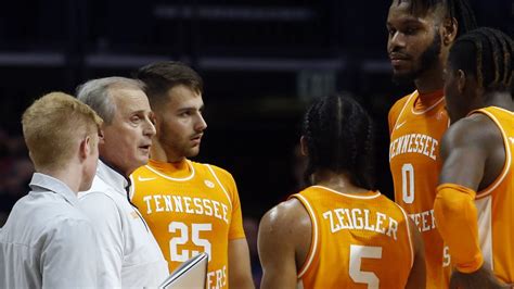 Tennessee Vols’ 2023-24 men’s basketball roster