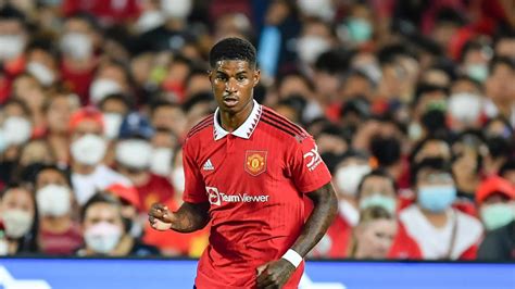 Manchester United offer Marcus Rashford new contract to ward off PSG ...