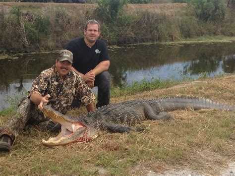 Central Florida Alligator Hunts - Central Florida Trophy Hunts