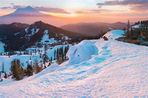 Hiking Mount Shasta - Everything You Need To Know - Serene Shasta Real ...