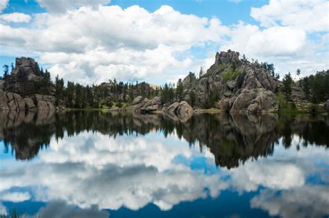 5 Breathtaking Hiking Trails in Custer State Park You Don't Want to Miss • The Hematoma