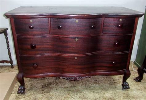 Antique Mahogany Clawfoot Bedroom Set Bed & Matching Dresser - for Sale ...