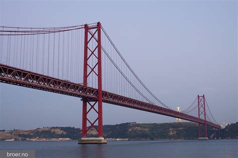 25 de Abril Bridge - Bridgeinfo.net