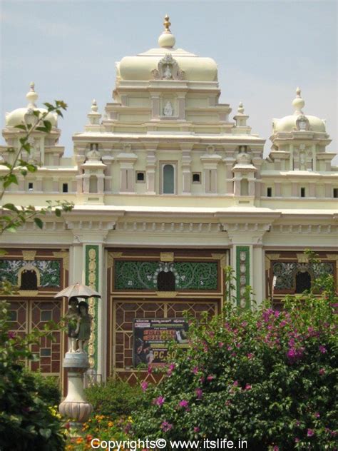 Sri Jayachamarajendra Art Gallery | Mysore | Jaganmohan Palace