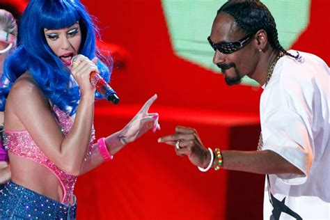 Snoop Dogg Says Katy Perry ‘Needed a Gangster to Complete the Deal’