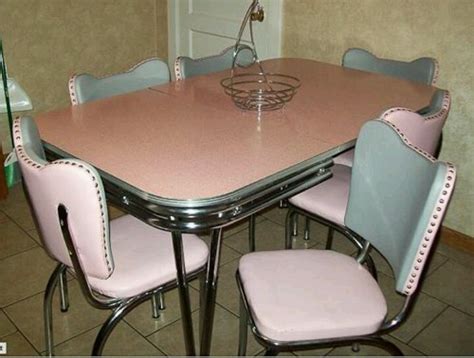 Retro pink dinette set....love it! | Products I Like | Pinterest