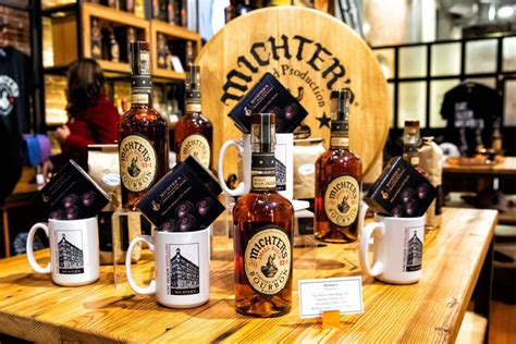 Best Distilleries to Visit on the Kentucky Bourbon Trail – Earth Trekkers