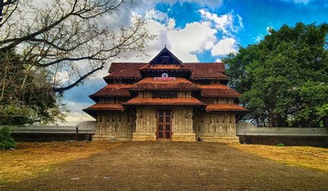 Vadakkunnathan Temple is an ancient Shiva temple in Thrissur. A classic example of the Kerala ...