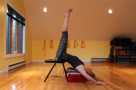 Nirlamba Sarvangasana | Iyengar yoga, Yoga moves, Chair yoga