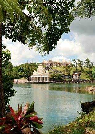 Grand Bassin - Mauritius Sacred Lake