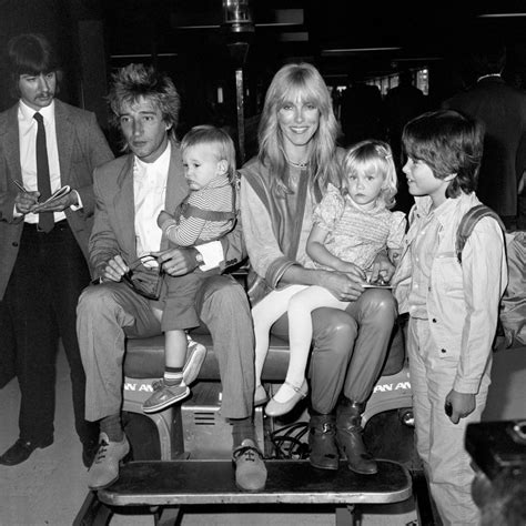 Rod Stewart and family - Flashbak