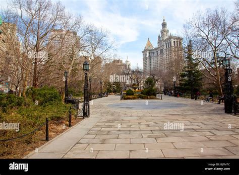 City Hall Park in Manhattan, New York City Stock Photo - Alamy