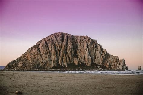 4 Reasons You Need To Visit Morro Rock Beach At Sunrise