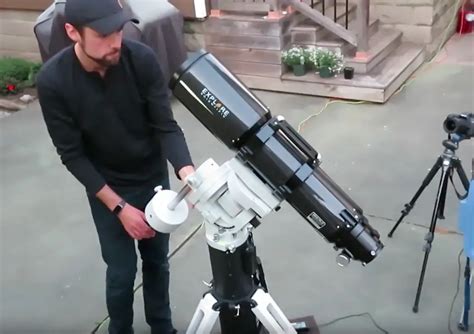 Looking at a huge astrophotography telecscope, The Explore Scientific ED140 CF APO home