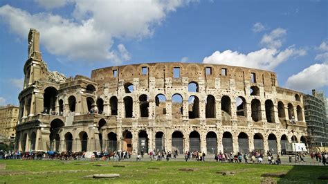 The Colosseum : Rome Italy | Visions of Travel