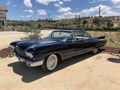 1960 Cadillac Coupe Sedan Black RWD Automatic Black and white interior ...