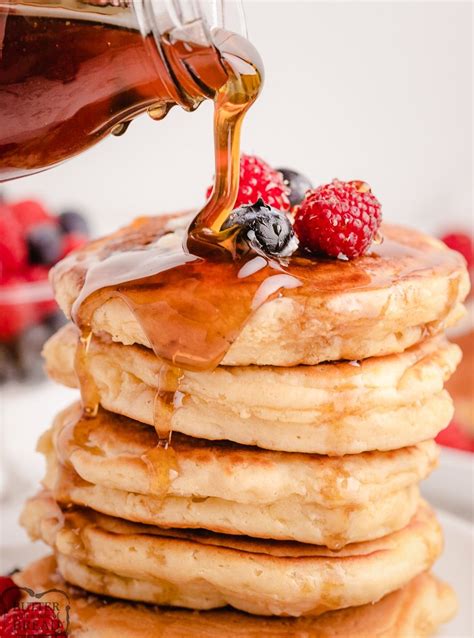 VANILLA BUTTER PANCAKE SYRUP RECIPE - Butter with a Side of Bread