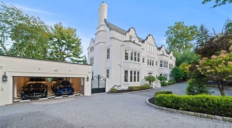 Historic N.J. mansion for sale with NYC skyline view ‘a steal’ at $3.5M - nj.com