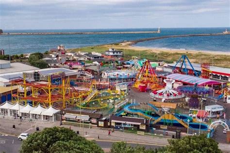 South Shields amusement park worker dies after suffering head injuries from ride