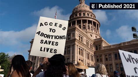 Texas Abortion Law Paused by Federal Judge - The New York Times