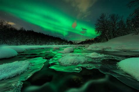 HD Aurora Borealis Wallpaper - WallpaperSafari