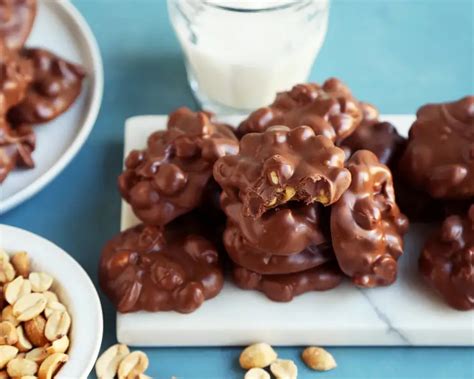 Lisa's Homemade Chocolate Covered Peanuts Recipe - Food.com