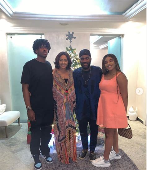 Jay-Jay Okocha poses with his wife and children for New Year's family ...