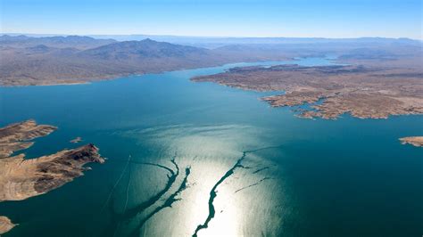 Aerials: Lake Mead and Hoover Dam - The Water Desk