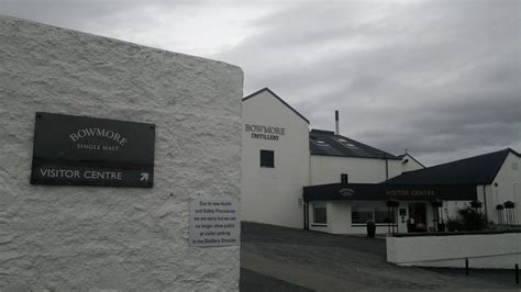 Bowmore: Distillery Tour | Malt - Whisky Reviews