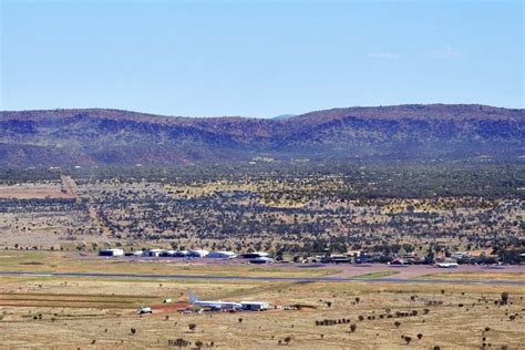 Ayers Rock Airport (Connellan Airport) | Uluru Australia