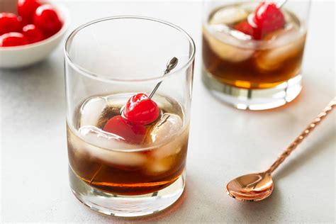 Black Russian Vodka and Coffee Cocktail Recipe