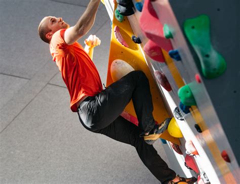 Boulder Inductions - Oakwood Climbing Centre - Bouldering, Climbing, Kids Parties & More