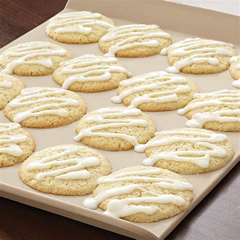 Stoneware Cookie Sheet - Shop | Pampered Chef Canada Site