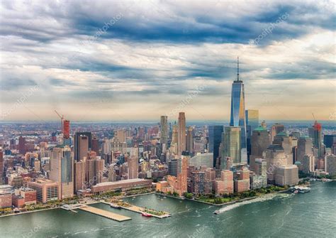 Manhattan skyline. New York Stock Photo by ©jovannig 114862864