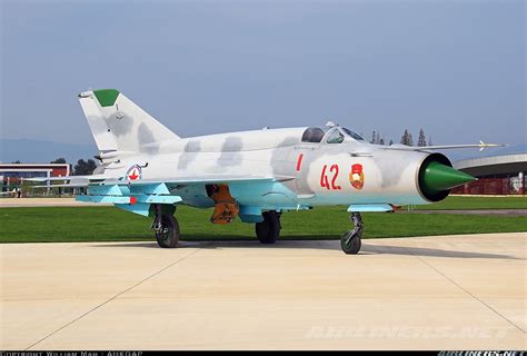 Mikoyan-Gurevich MiG-21... - North Korea - Air Force | Aviation Photo #4000545 | Airliners.net