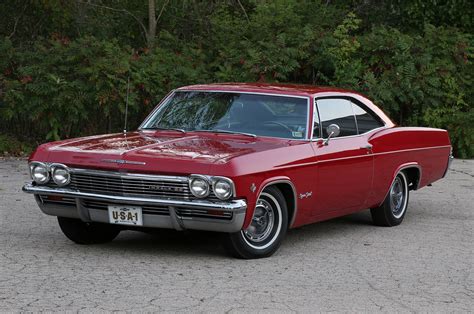 Immaculate Unrestored 1965 Chevrolet Impala SS Shows Just 11,000 Miles