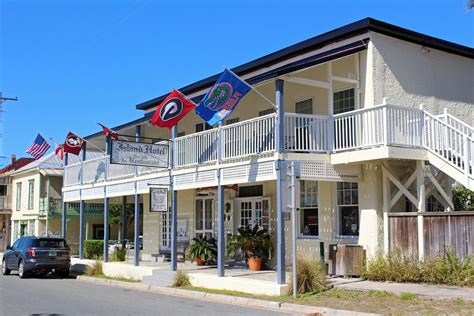 Island Hotel, Cedar Key - a photo on Flickriver