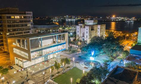 River Center Branch Library Baton Rouge - WHLC Architecture