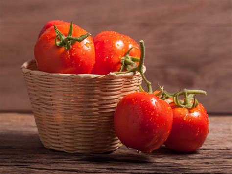 Are Tomatoes Good For You? Health Benefits & Potential Risks - Old School Labs