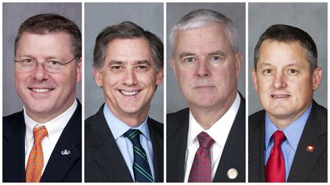 Arkansas congressmen report year-end cash