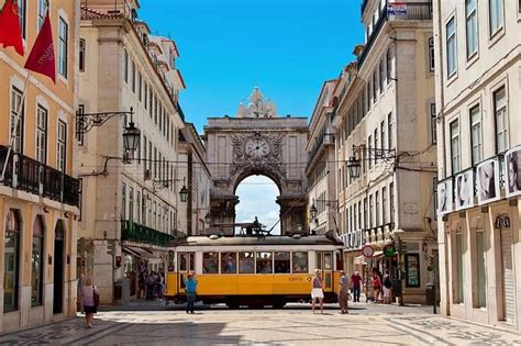 Lisbon City Center: Best of Lisbon Private Tour Full Day 2024