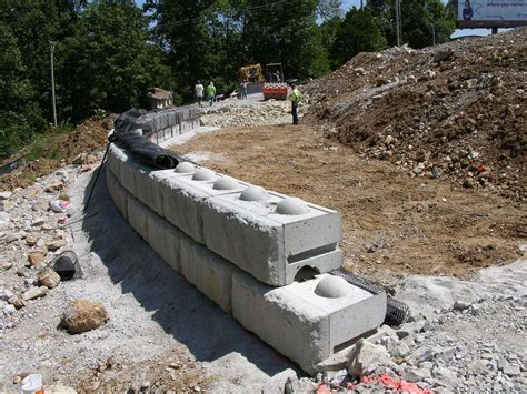 Retaining Wall with GeoGrid at Great Southern - SI Precast Concrete