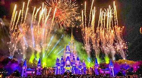 Fuegos artificiales Disney Enchantment - SiDisney