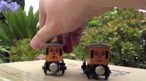 1992 Annie & Clarabel - A Thomas The Tank Engine And Friends Wooden Railway Toy Train Review ...