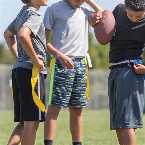 SKLZ 10-Man Flag Football Deluxe Set W/ Flags and Cones., Flag Football ...