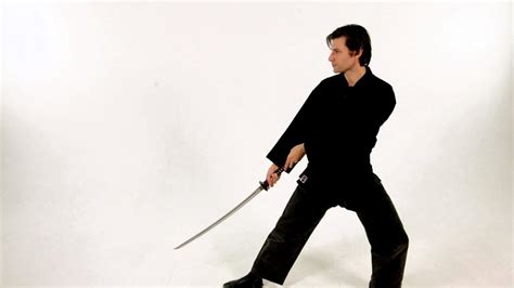 How to Do Gedan No Kamae Katana Stance | Sword Fighting - YouTube