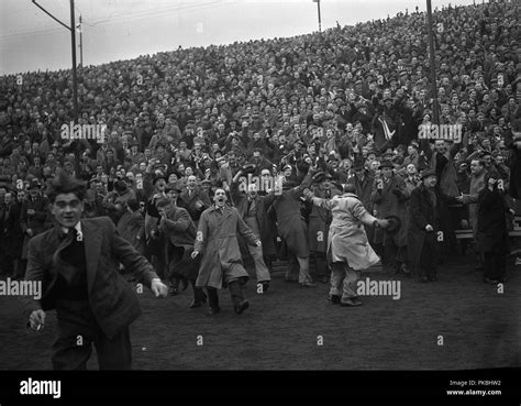 Odsal stadium Black and White Stock Photos & Images - Alamy